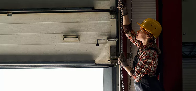 Addressing Common Garage Door Stoppage Issues in Waterdown, ON